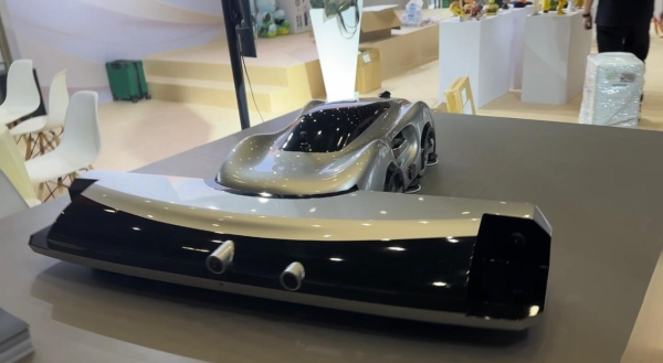 iouluo robot